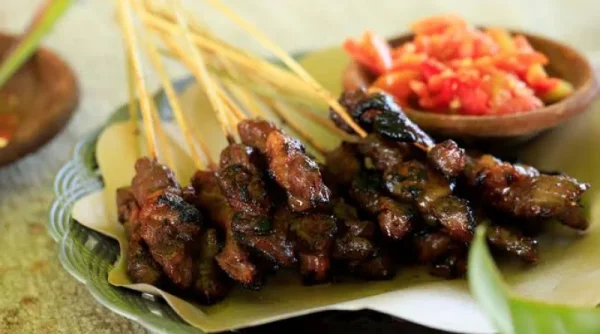 7 Tempat Makan Enak Dekat Stasiun Padalarang